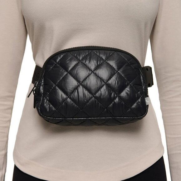 Lolë Unisex Quilted Belt Bag Black Adjustable Strap - Picture 4 of 7